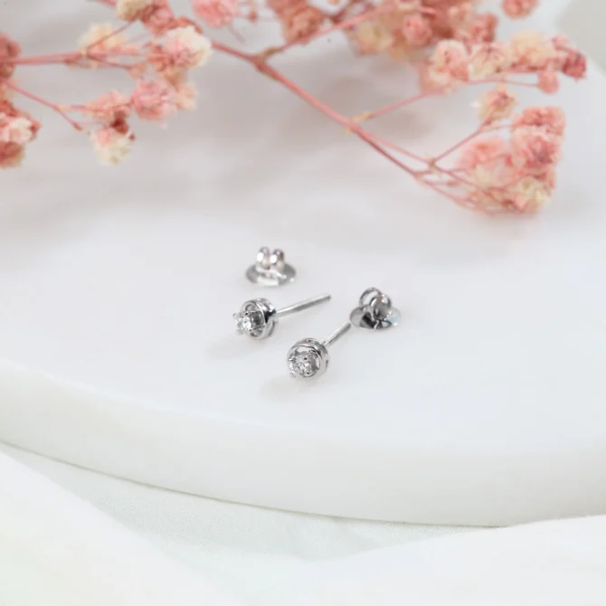 White-Rodium-Diamond-Studs