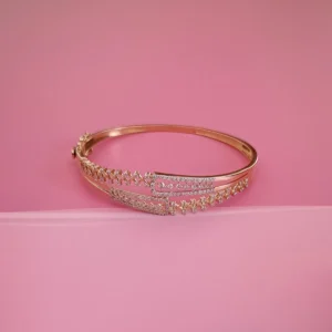 Sameeksha Sleek Radiance Bracelet